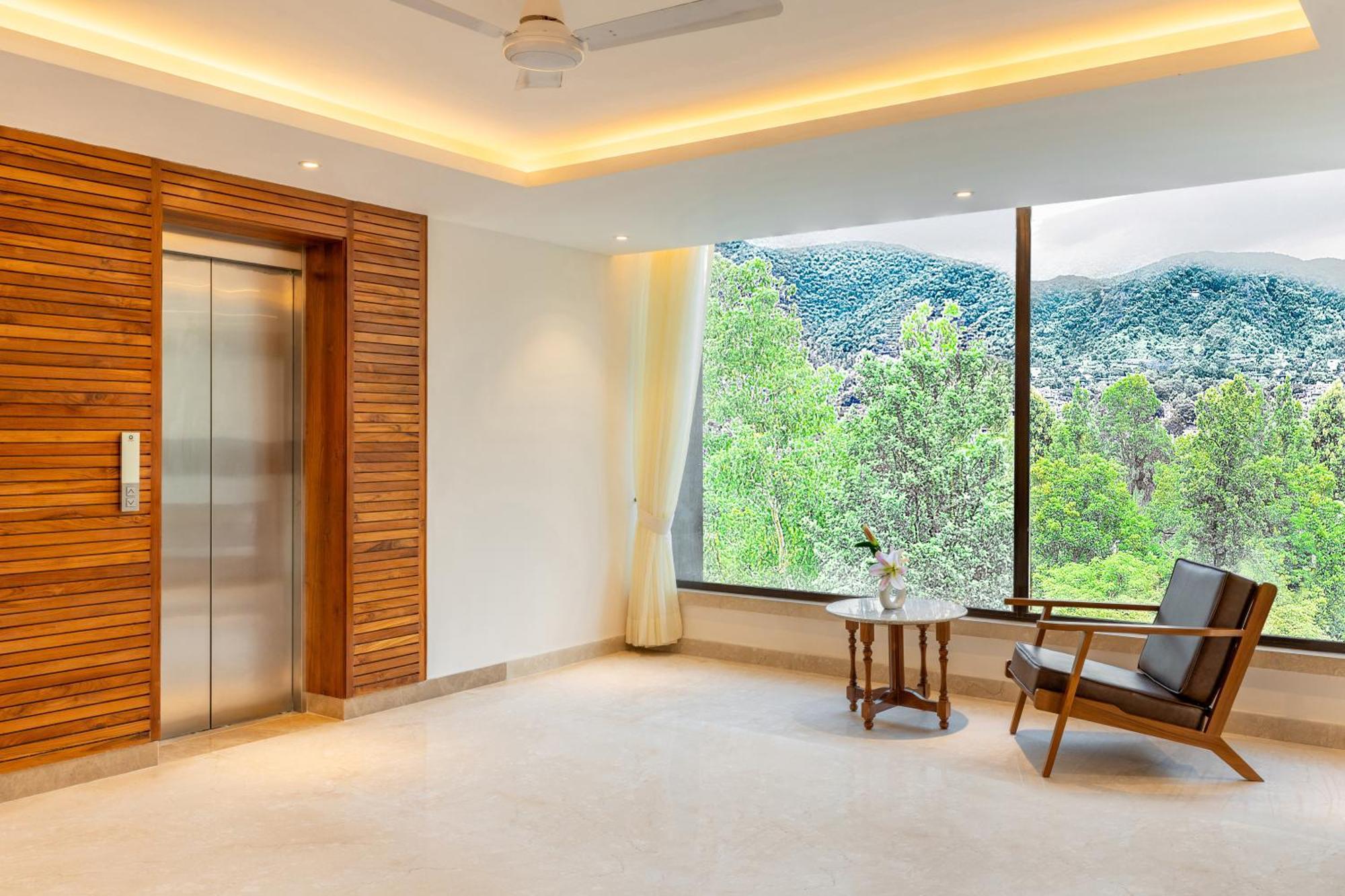 The Prominence Mussoorie Road Dehradun Hotel Buitenkant foto