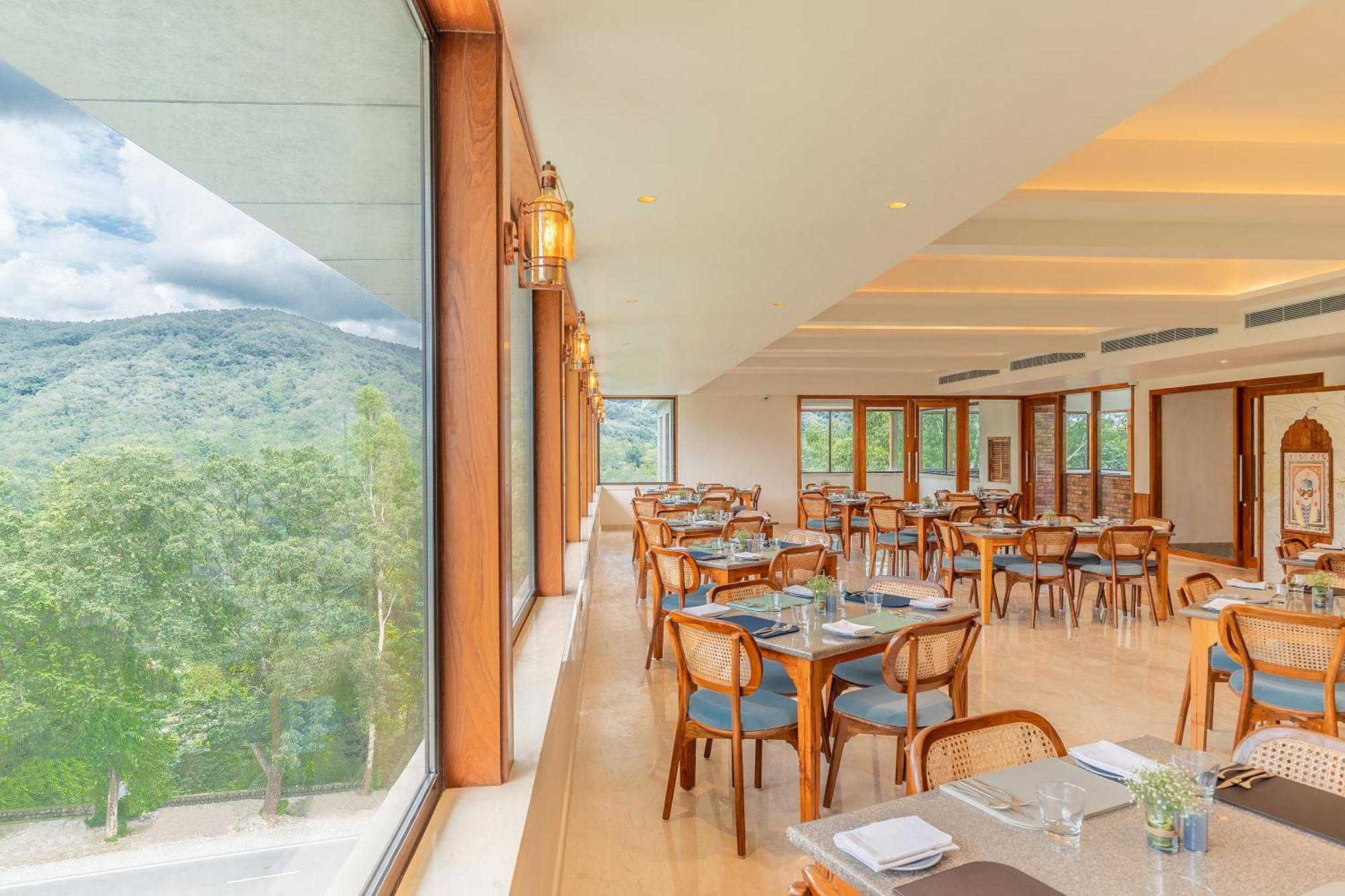 The Prominence Mussoorie Road Dehradun Hotel Buitenkant foto